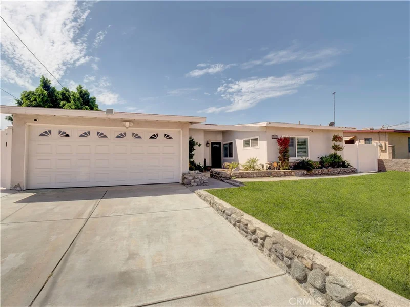225 Alru, Rialto, CA 92376