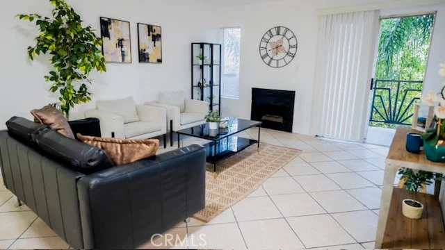 450 E 4th Street 213, Santa Ana, CA 92701