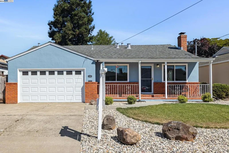 2308 Vegas Ave, Castro Valley, CA 94546