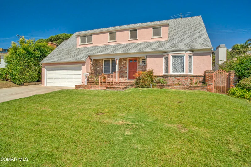 867 Stanford Street, Santa Monica, CA 90403