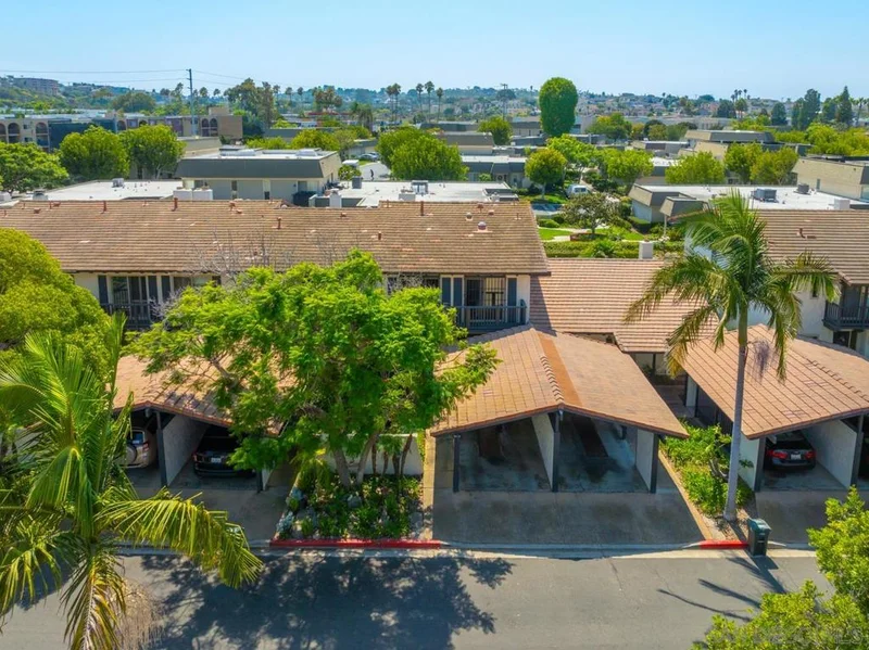 4134 Loma Riviera Ln, San Diego, CA 92110
