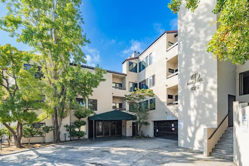 425 N El Camino Real 304, San Mateo, CA 94401