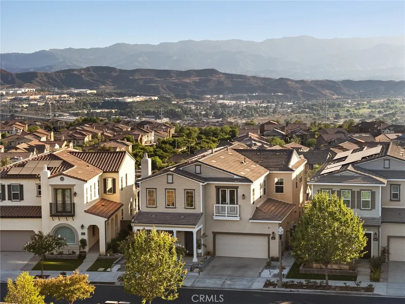 27527 Aster Way, Saugus, CA 91350