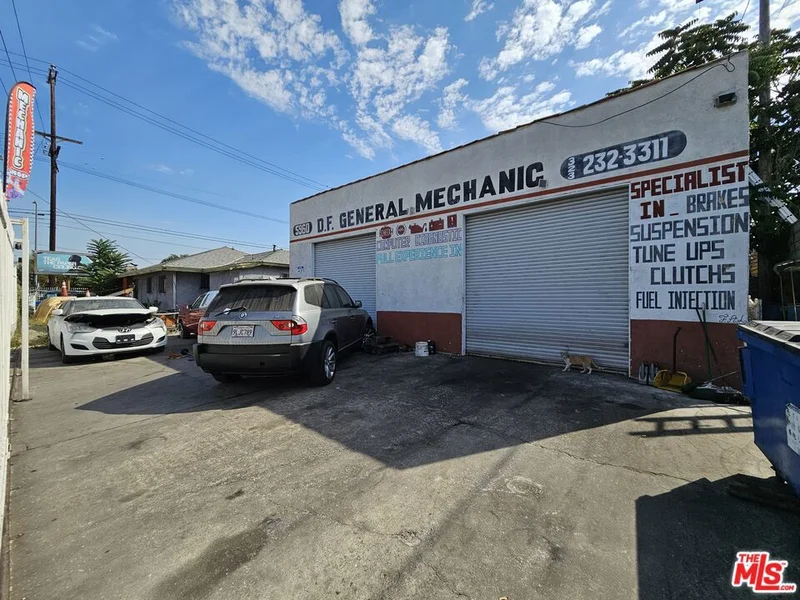 300 E 59th Place, Los Angeles, CA 90003