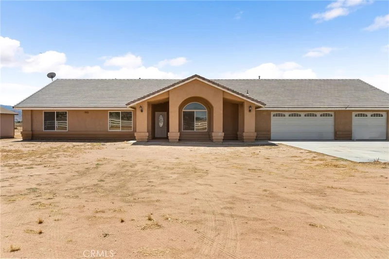 23085 Keator Road, Apple Valley, CA 92307