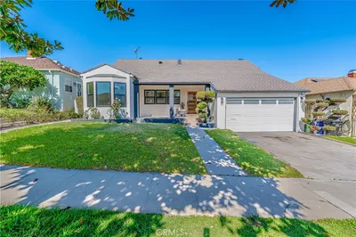 5040 S Verdun Avenue, Windsor Hills, CA 90043