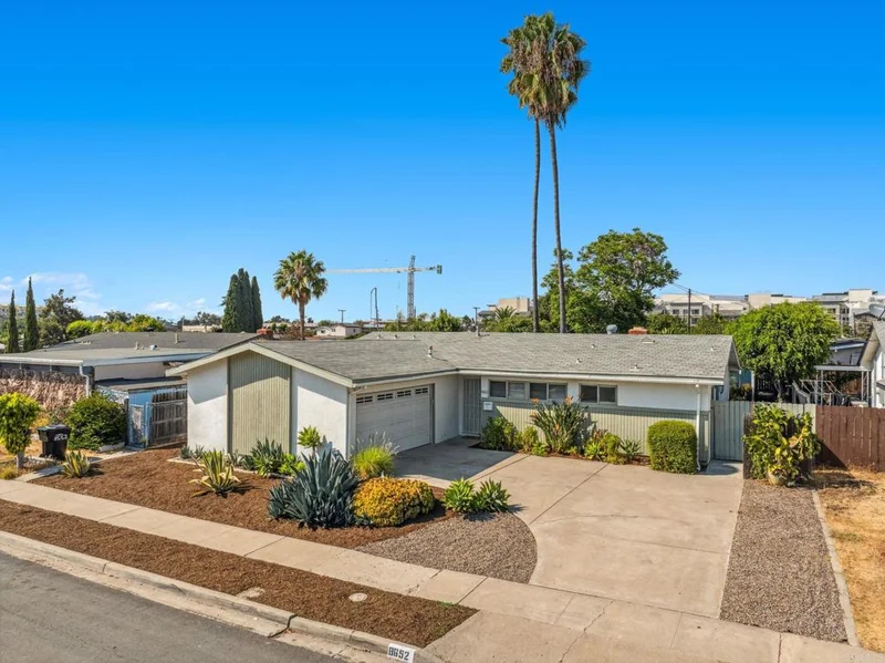 8652 Fensmuir Street, San Diego, CA 92123