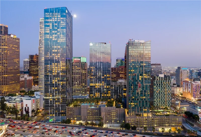 889 Francisco Street 1006, Los Angeles, CA 90017