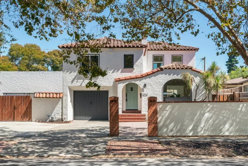 1024 5th Avenue, Redwood City, CA 94063