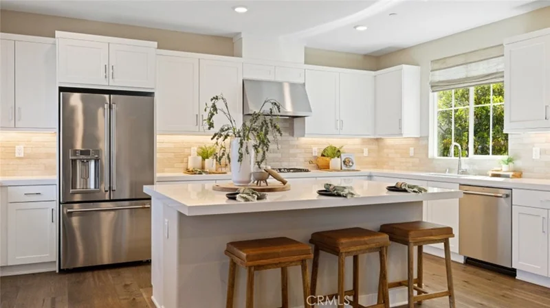 27358 Eagle Point Court, Valencia, CA 91354