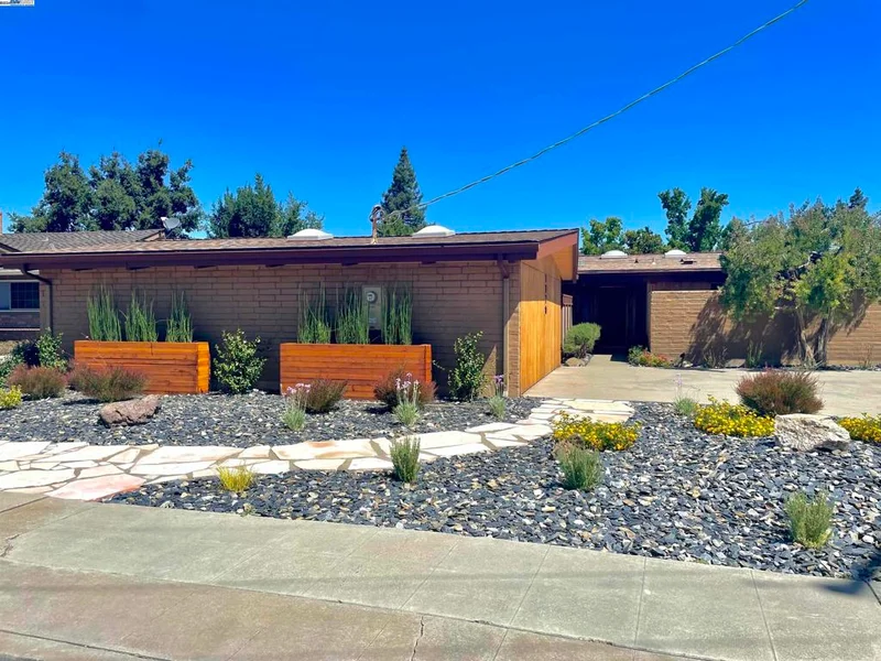 1170 Glenwood St, Livermore, CA 94550