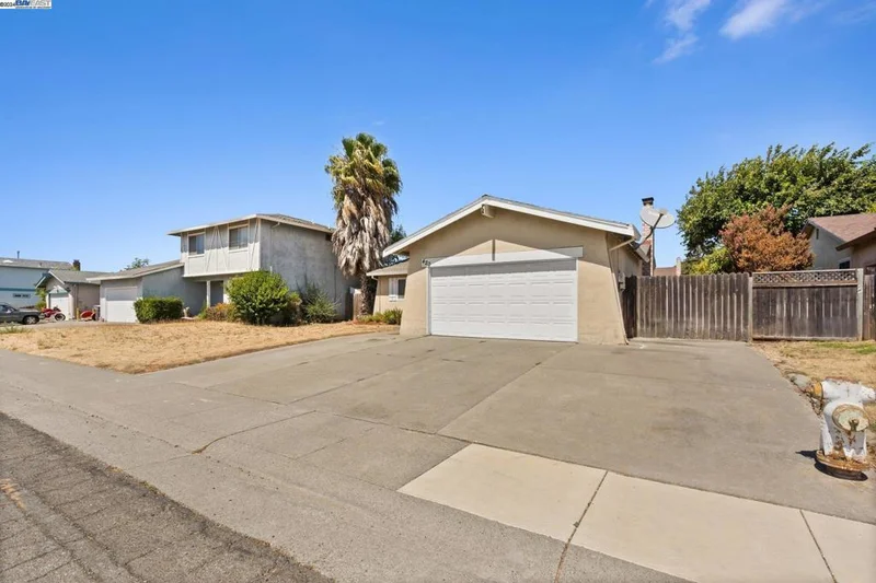 420 Gadwall Dr, Suisun City, CA 94585