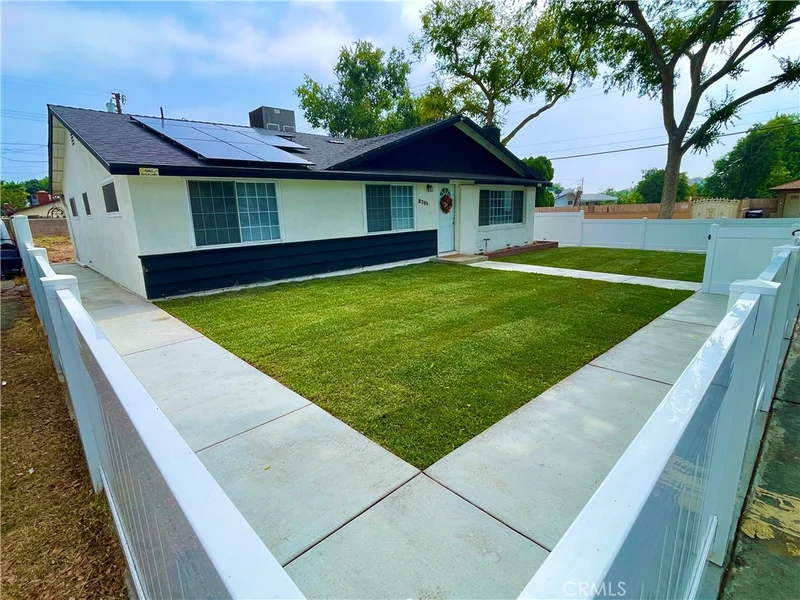 2705 Lawrence Avenue, San Bernardino, CA 92404