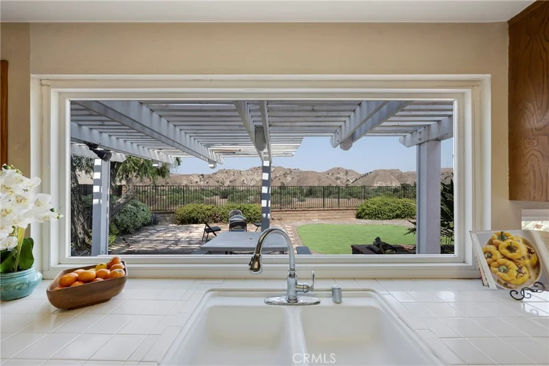 4530 Feather River Road, Corona, CA 92878