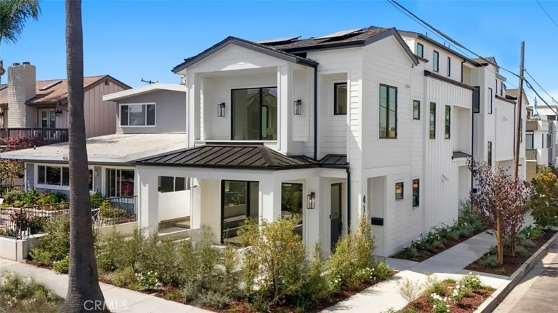 419 Goldenrod Avenue, Corona Del Mar, CA 92625