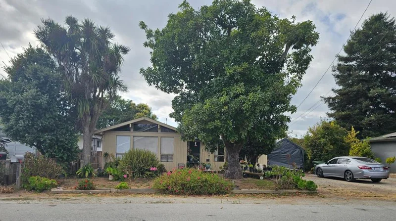 2695 Rosedale Avenue, Soquel, CA 95073