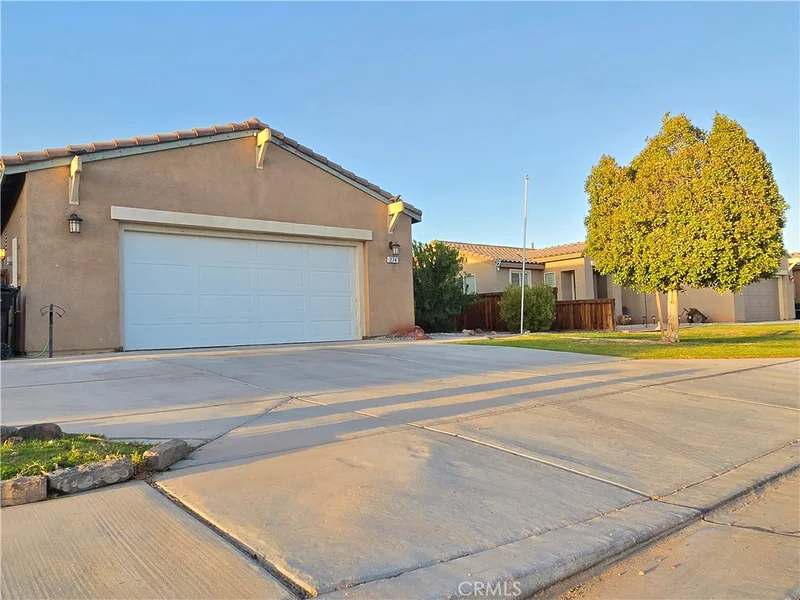 274 W La Paz Drive, Imperial, CA 92251