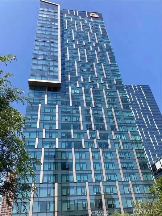 889 Francisco Street 902, Los Angeles, CA 90017