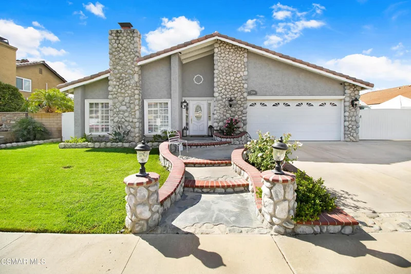 2564 Nicholas Street, Simi Valley, CA 93065