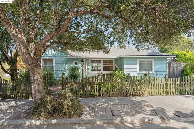 5105 Nevin Ave, Richmond, CA 94805
