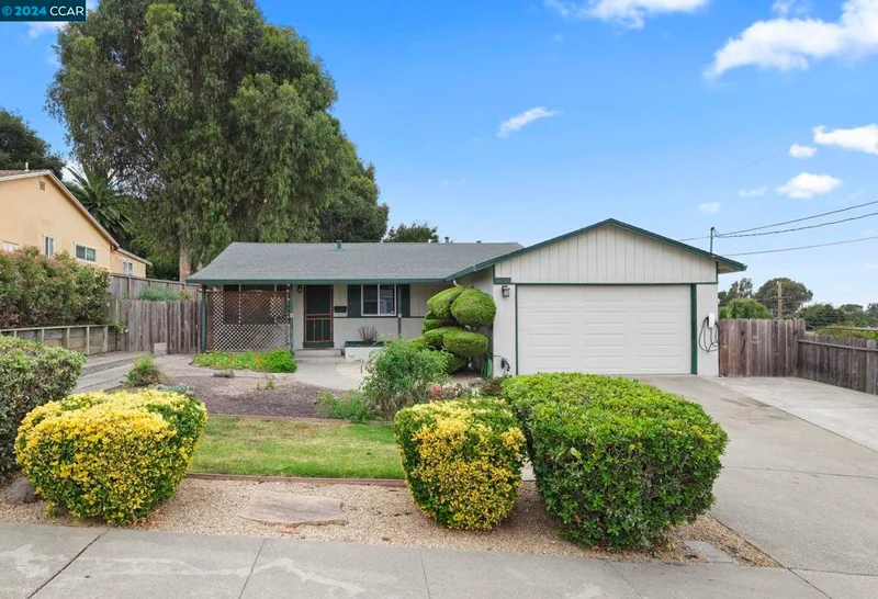 2739 Killarney Rd, San Pablo, CA 94806