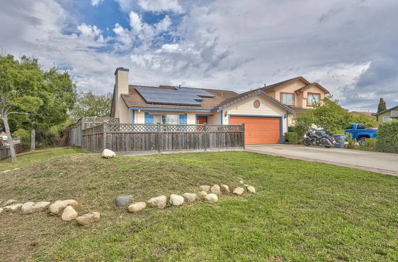 1 Durango Circle, Salinas, CA 93905