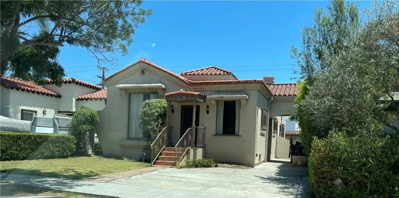 426 S Clark Drive, Beverly Hills, CA 90211