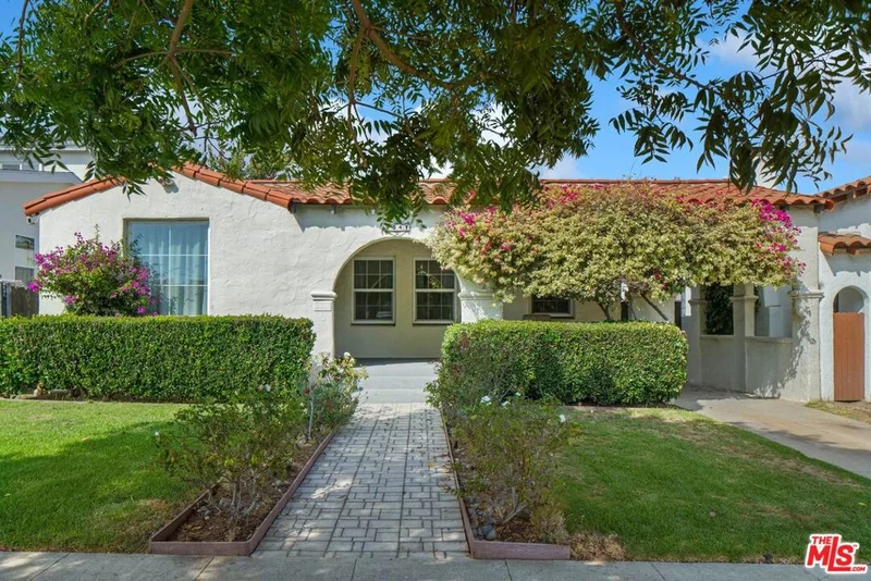 9041 W 24th Street, Los Angeles, CA 90034