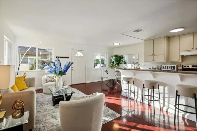 894 Gilchrist 2, San Jose, CA 95133
