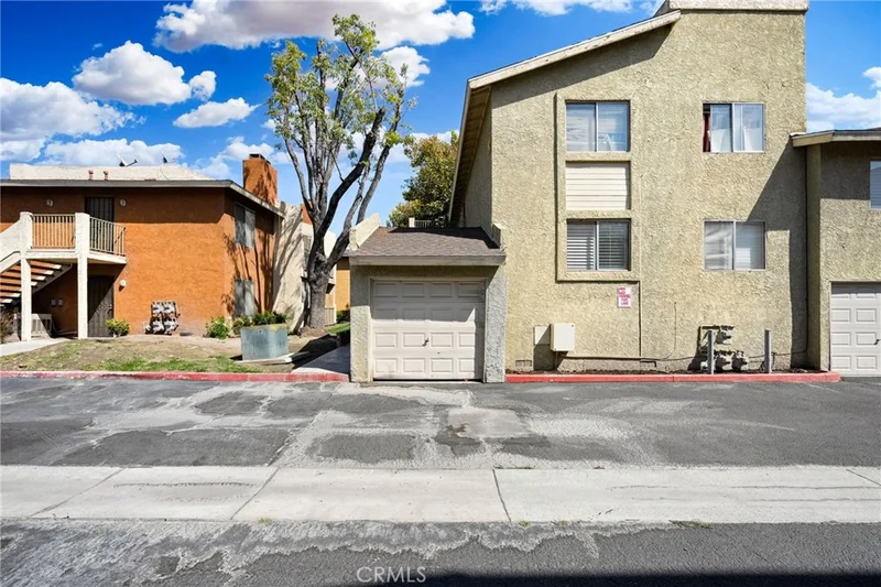 1025 N Tippecanoe Avenue 127, San Bernardino, CA 92410