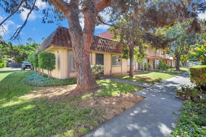 905 N Fig Street G, Escondido, CA 92026