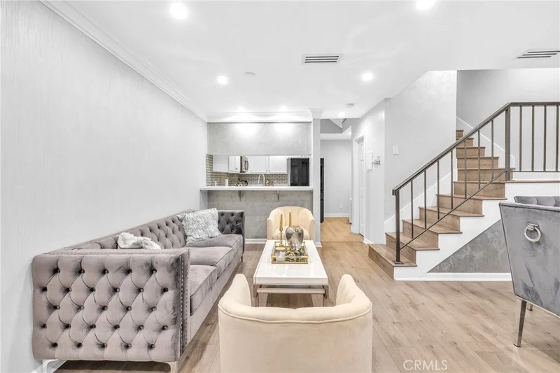 543 W Stocker Street 4, Glendale, CA 91202
