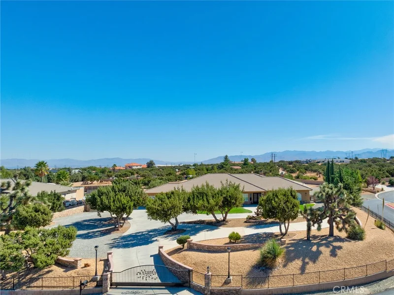 11650 Oak Ridge Drive, Oak Hills, CA 92344