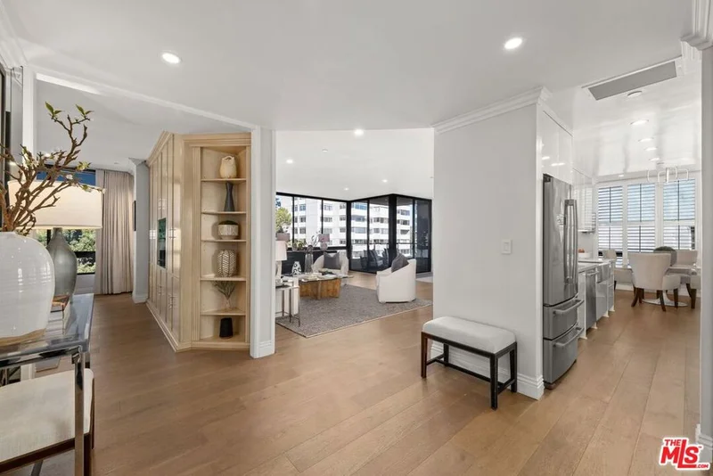 10350 Wilshire Boulevard 501, Los Angeles, CA 90024