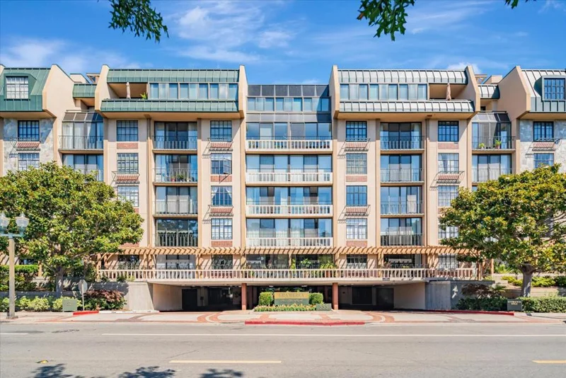 555 Laurel Avenue 517, San Mateo, CA 94401