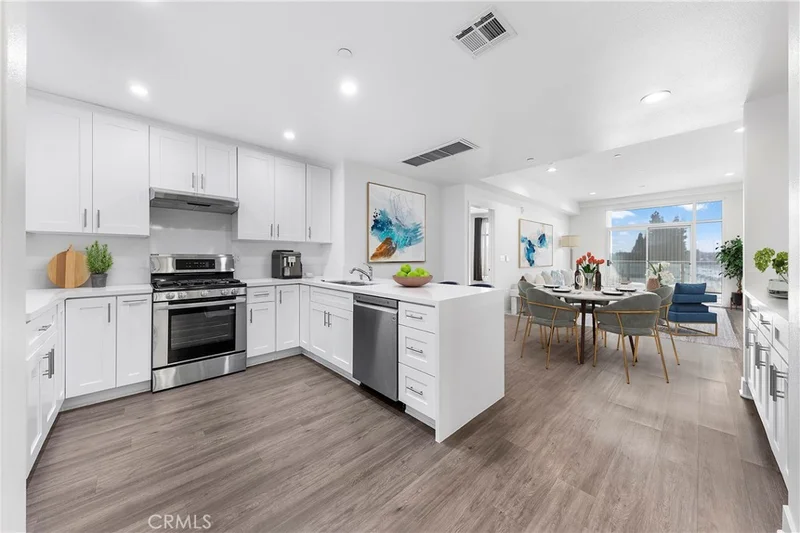 56 E Duarte Road 307, Arcadia, CA 91006
