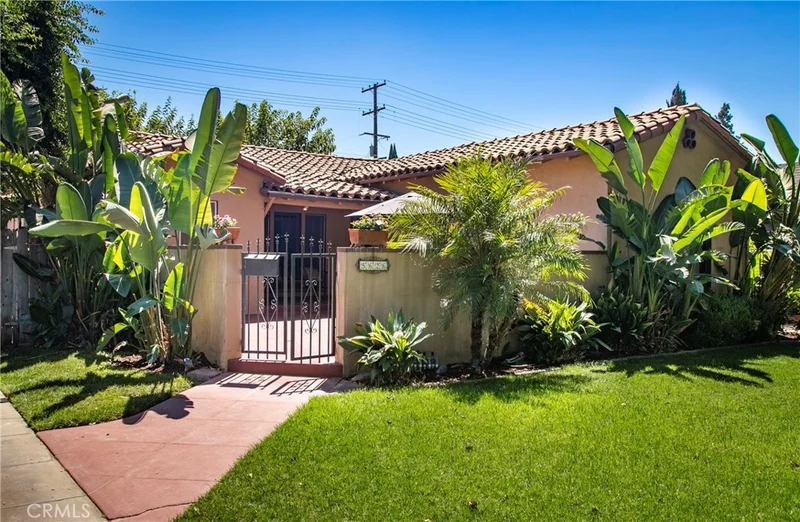 5626 Magnolia Avenue, Riverside, CA 92506