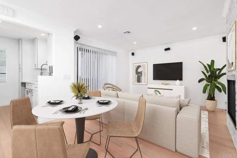 10325 Azuaga 277, San Diego, CA 92129