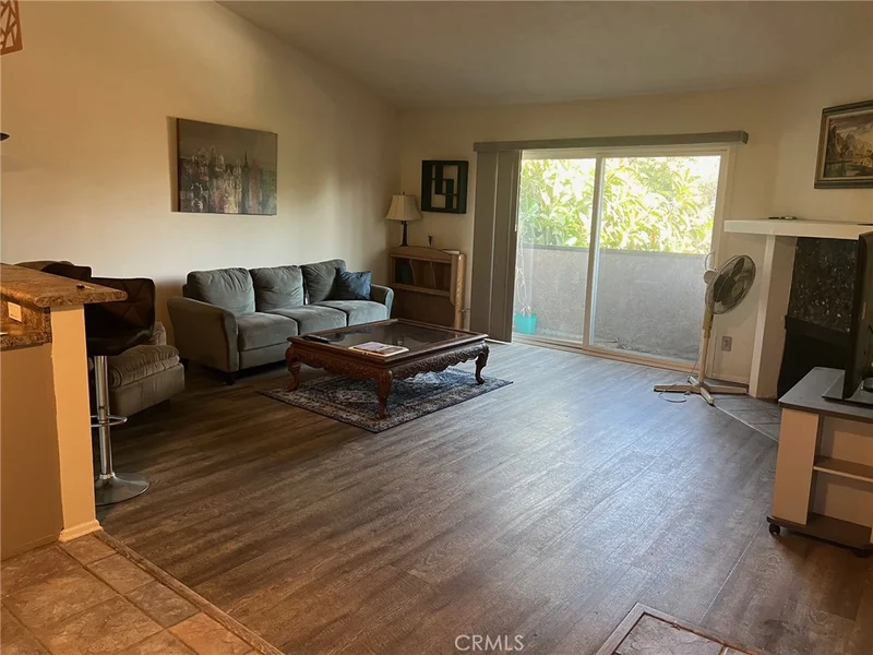 5500 Lindley Avenue 207, Encino, CA 91316