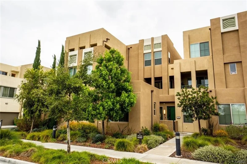 273 Magnet, Irvine, CA 92618