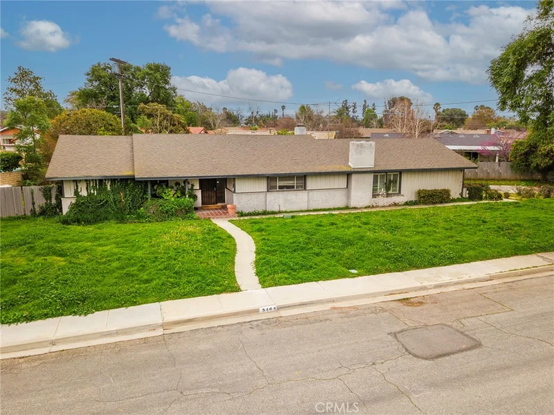 5464 Grassy Trail Drive, Riverside, CA 92504