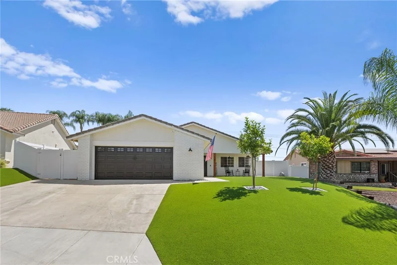 23014 Giant Fir Place, Canyon Lake, CA 92587