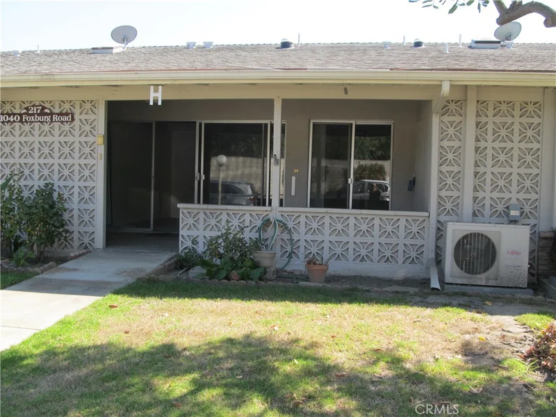 1040 Foxburg Road, M9-217H, Seal Beach, CA 90740