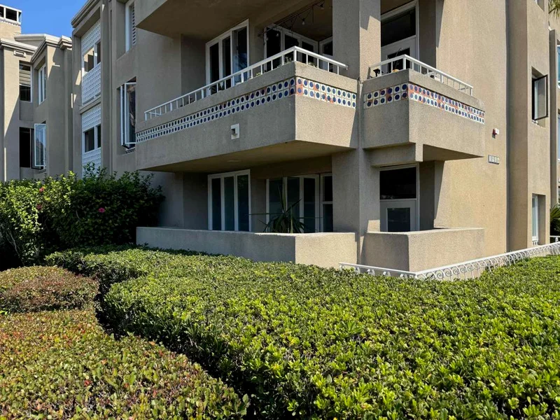 3956 Nobel Dr 101, University City, CA 92122
