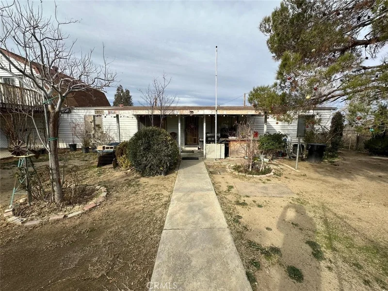 7711 T 8, Littlerock, CA 93543