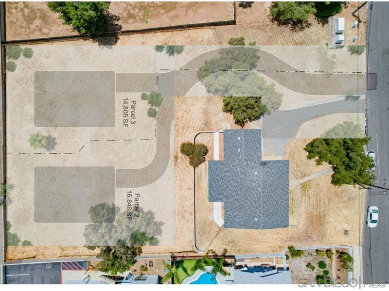 1245 Tres Lomas, El Cajon, CA 92021