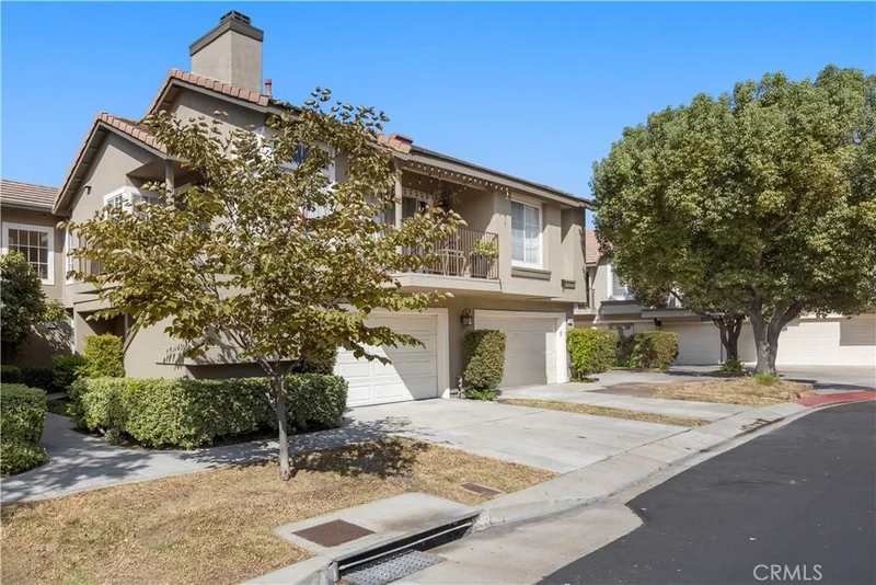 625 S Glenhurst Drive, Anaheim Hills, CA 92808