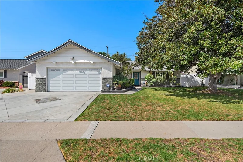11351 Cherry Street, Los Alamitos, CA 90720