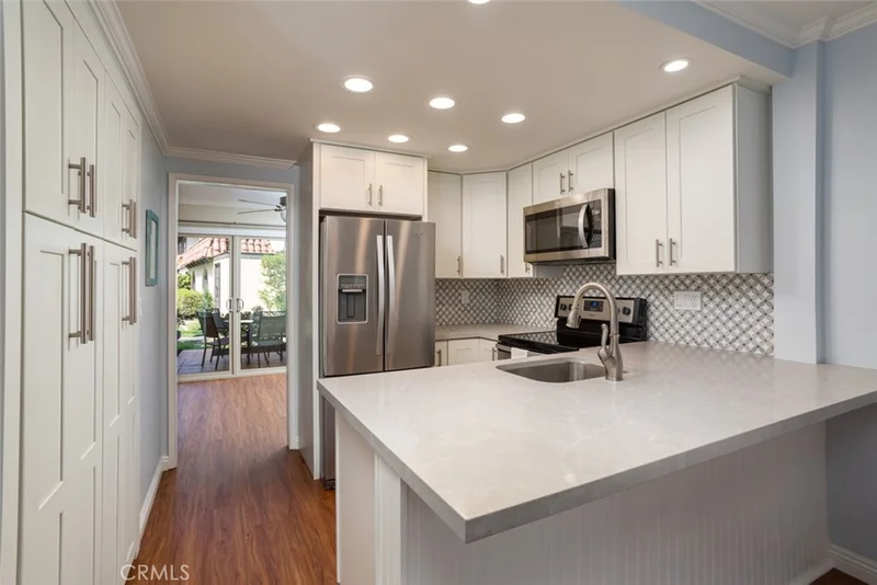 3019 Club House Circle, Costa Mesa, CA 92626