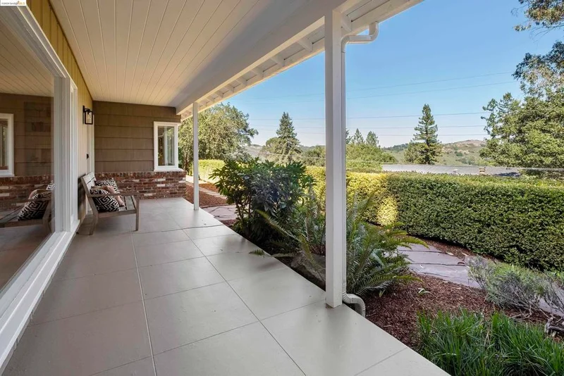 616 Vistamont Ave, Berkeley, CA 94708